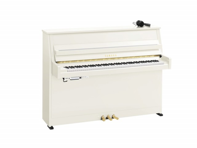 Yamaha mod. B10 SC3 PWH. Med Silent System. NOK 83.200,-