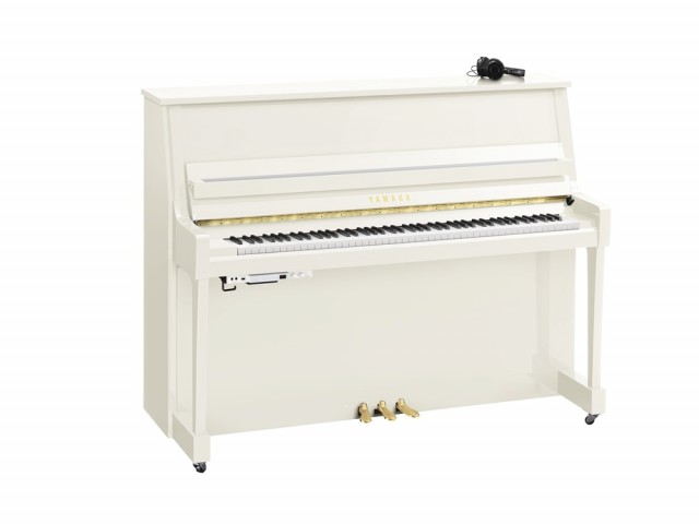 Yamaha mod. B20 PWH. Sort polert. SC2 Silent System. NOK. 104.500,-