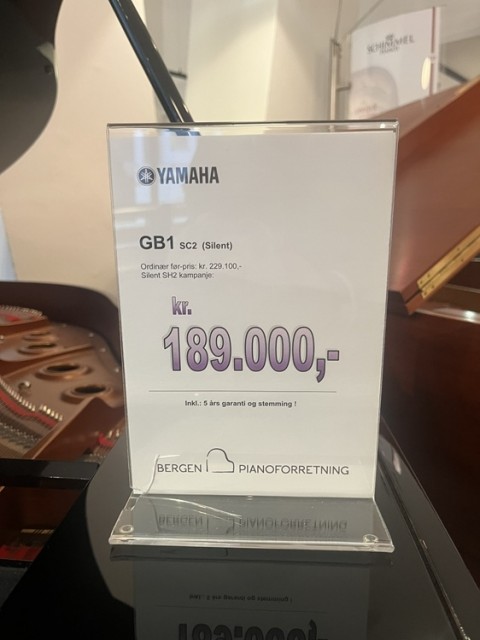 Yamaha flygel, mod. GB1 SC2